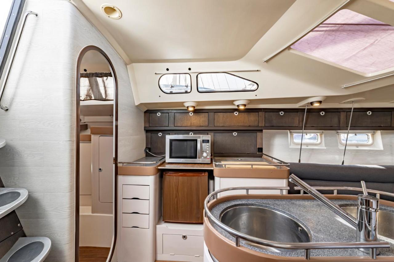 Relaxing Stay On A 38Ft Sail Yacht Arrecife  Exterior foto